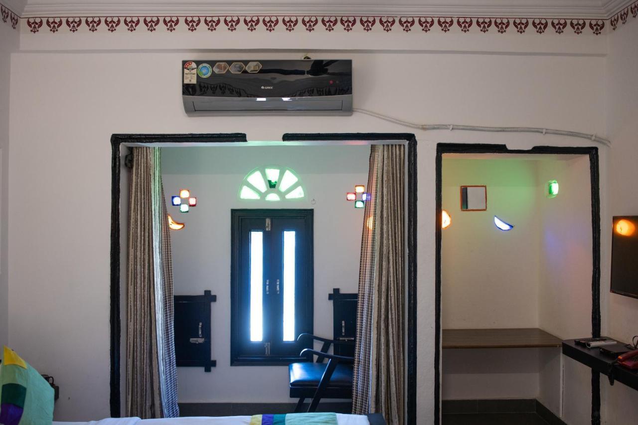 Hotel Banjara Heritage Udaipur Exterior foto